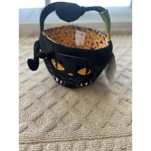 Trick Treat Basket Black Cat Halloween‎ Flipeez Candy Corn Pump Handle Tail Wags